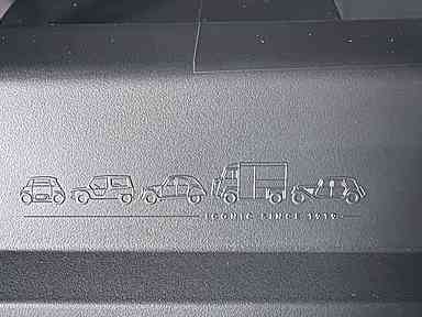 NEW C3 に歴代のシトロエンが！