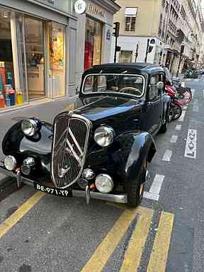 NEW C3 に歴代のシトロエンが！